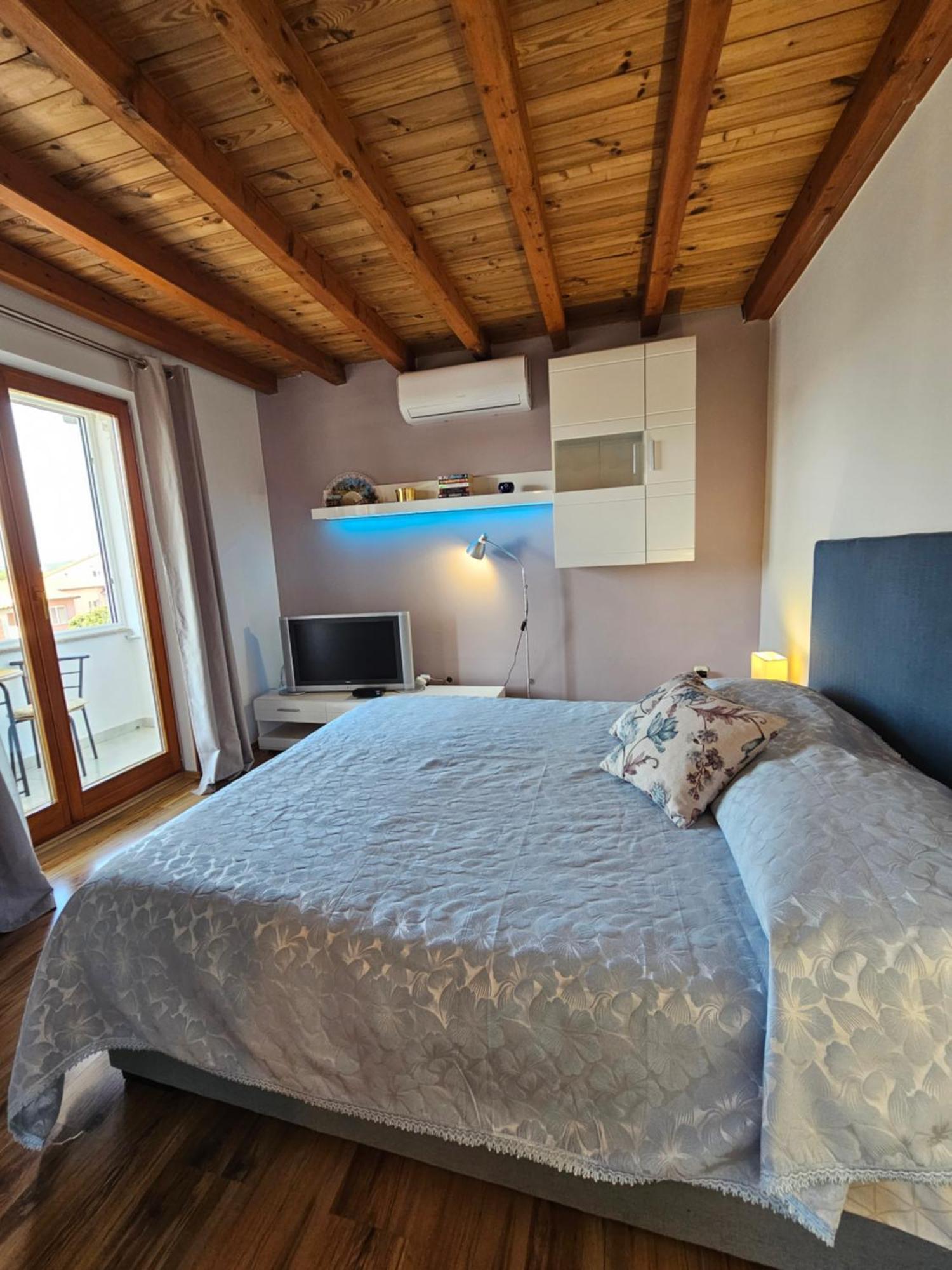 Apartment Neven Rovinj Parking Place ภายนอก รูปภาพ